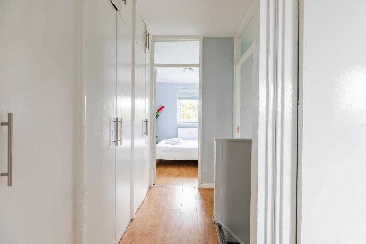 Cosy 3 Bed Flat Ideal For Trips To Londres Exterior foto