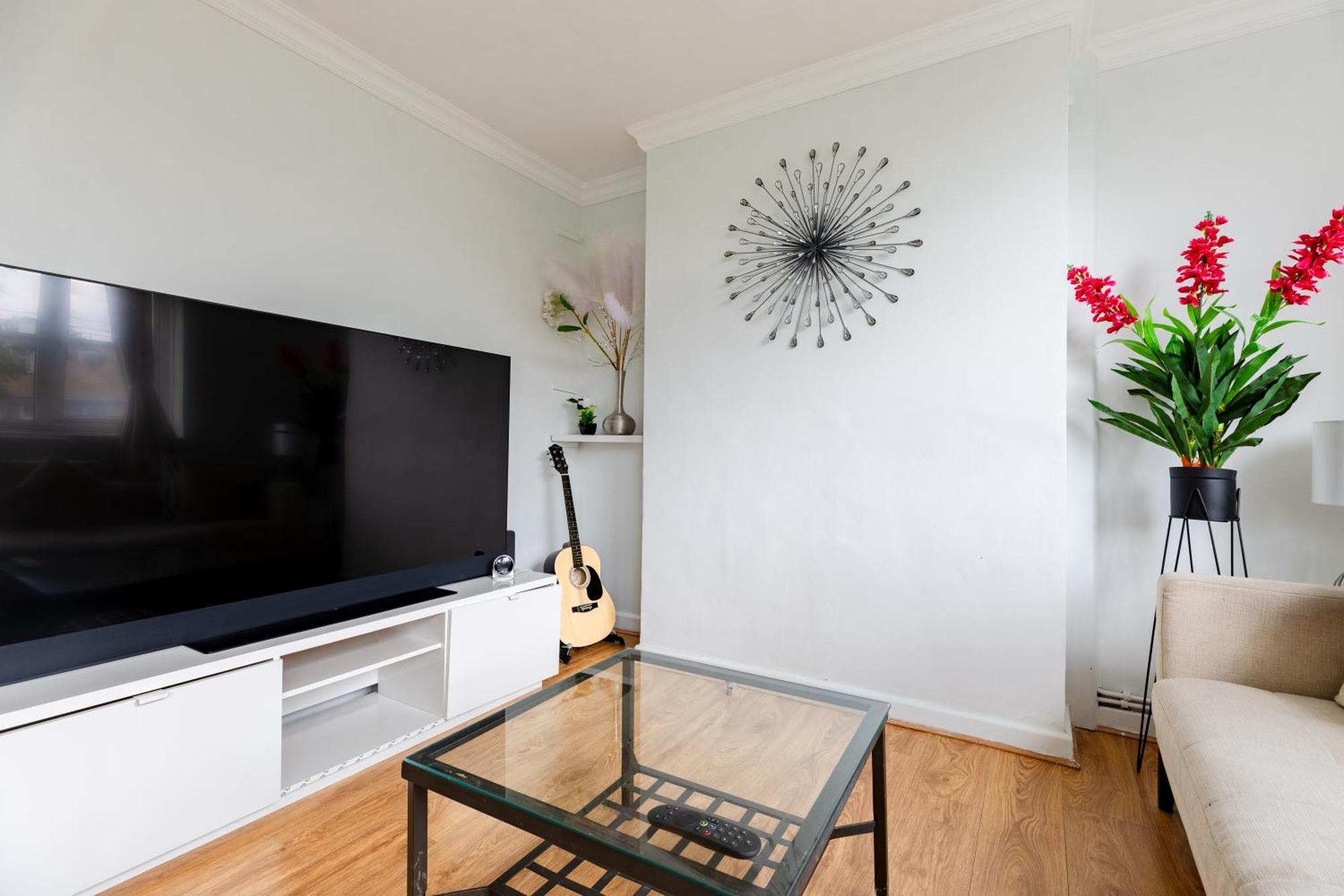 Cosy 3 Bed Flat Ideal For Trips To Londres Exterior foto