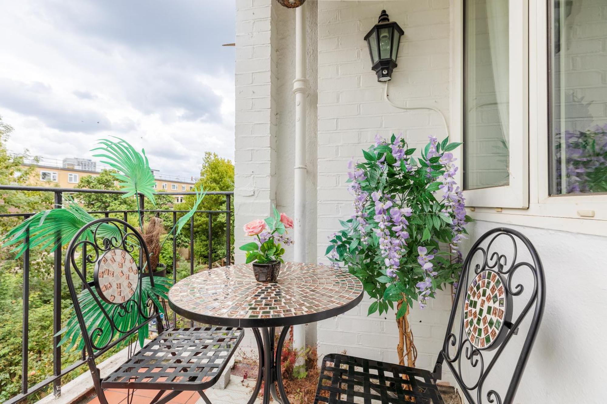 Cosy 3 Bed Flat Ideal For Trips To Londres Exterior foto